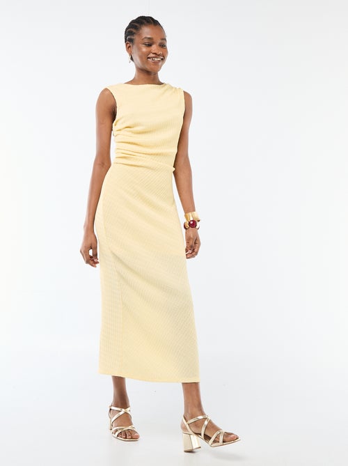 Robe longue drapée et gaufrée - Kiabi