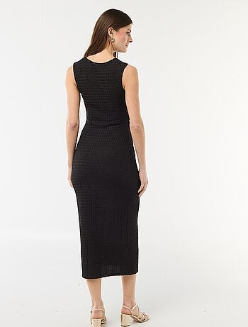 Robe longue drapée et gaufrée