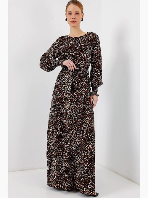 Robe longue en crêpe de viscose à fleurs bdart - Kiabi Robe longue en crêpe de viscose à fleurs bdart - Kiabi