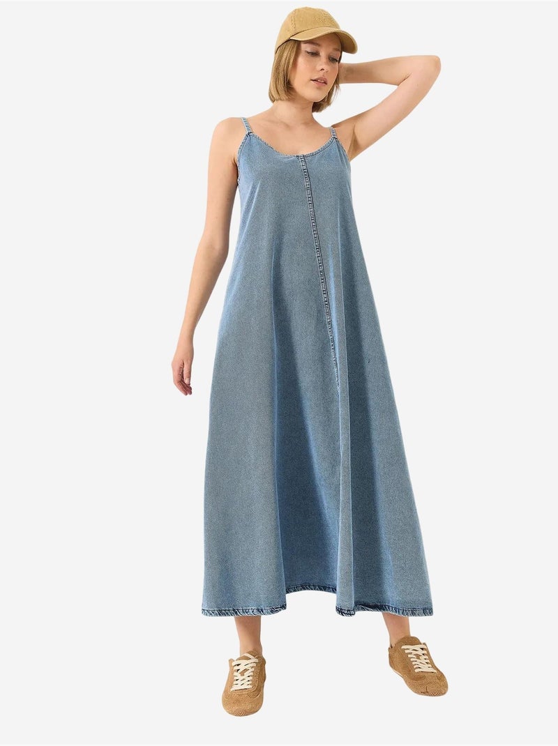 Robe longue en jean à fines bretelles lucci Bleu clair - Kiabi