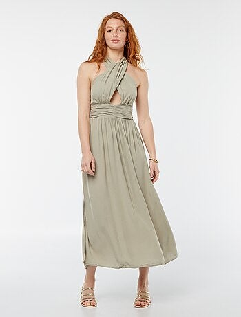 Robe longue fluide avec large décolleté