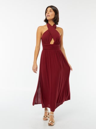 Robe longue fluide avec large décolleté