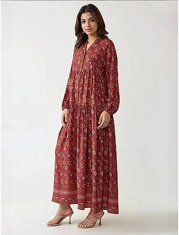 Robe longue imprimée à col en v et boutons hiccup