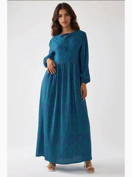 Robe longue imprimée en forme de a avec col ras du cou hiccup - Kiabi Robe longue imprimée en forme de a avec col ras du cou hiccup - Kiabi
