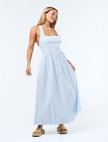 Robe longue maille gaufrée à bretelles croisées