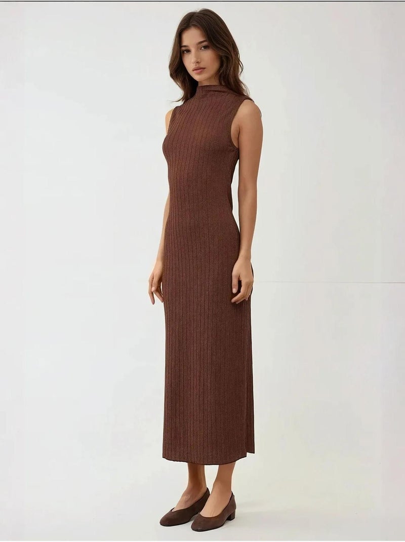 Robe longue moulante texturée à col licou Marron - Kiabi