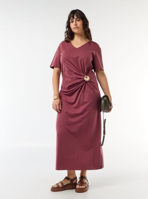 Robe longue plissé avec bijou doré - Kiabi