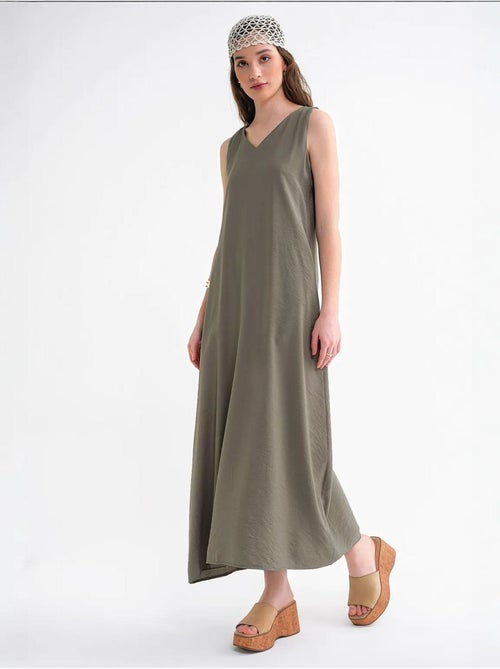 Robe longue sans manches à col en v et poches mixray - Kiabi