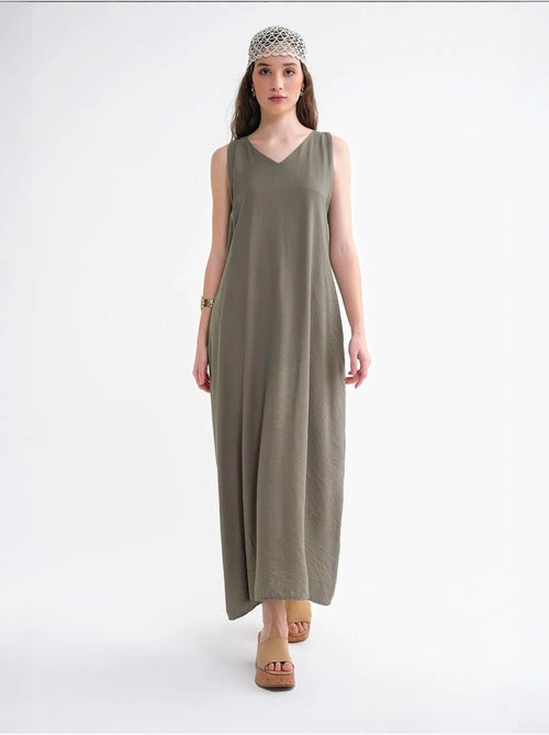 Robe longue sans manches à col en v et poches mixray - Kiabi