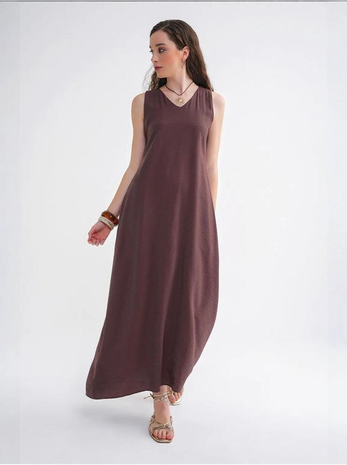 Robe longue sans manches à col en v et poches mixray - Kiabi