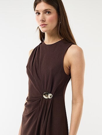 Robe longue sans manches avec effet drapé