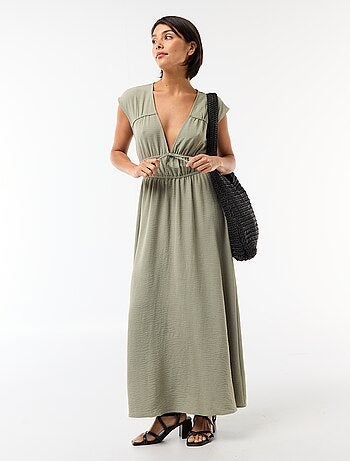 Robe longue sans manches avec nœud