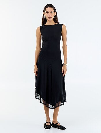 Robe longue sans manches bas asymétrique
