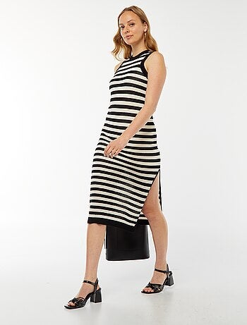 Robe longue sans manches