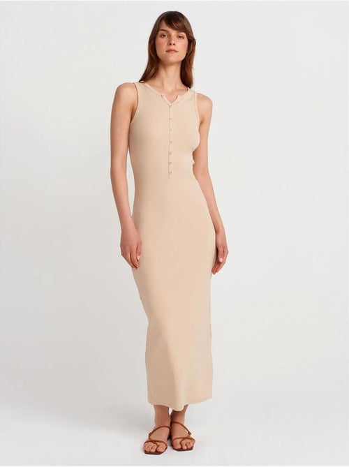 Robe longue sans manches en maille côtelée dilvin - Kiabi