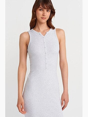 Robe longue sans manches en maille côtelée dilvin