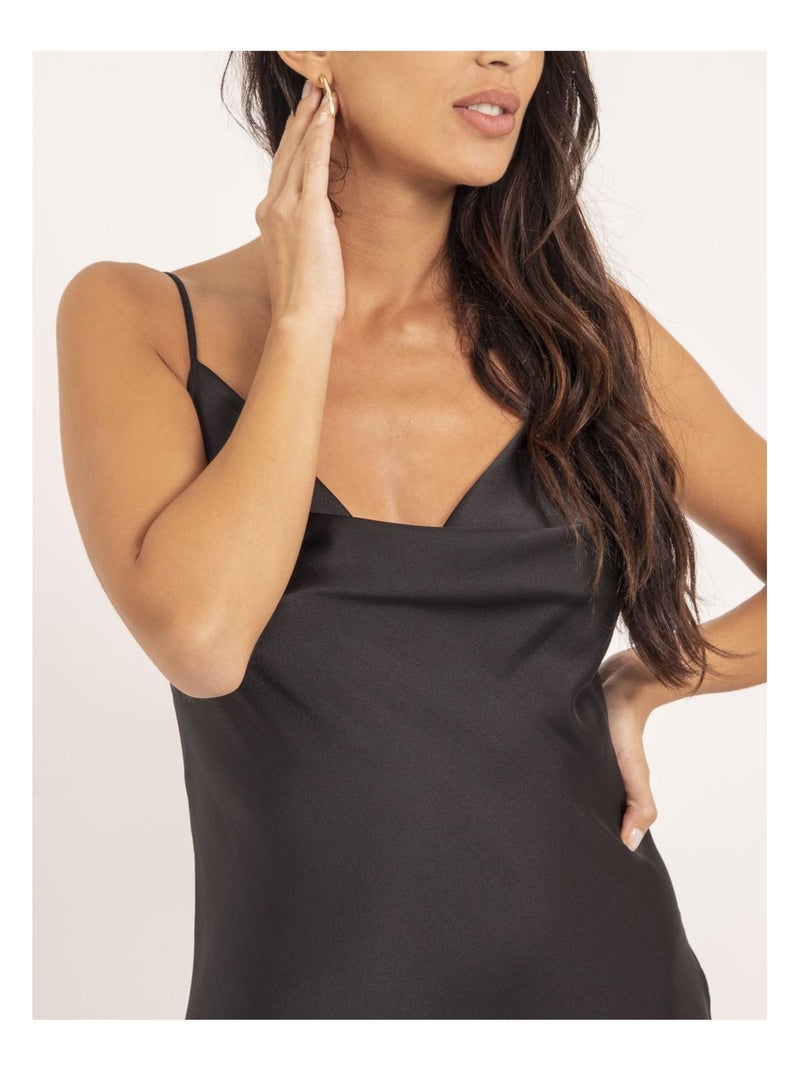 Robe longue satin isaurie Noir - Kiabi