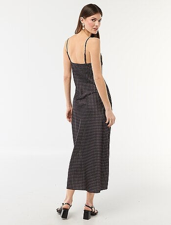 Robe longue satinée à fines bretelles