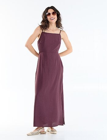 Robe longue satinée à fines bretelles