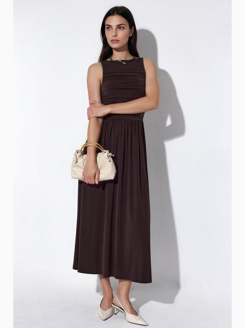 Robe longue trapèze à encolure bateau hiccup Marron foncé - Kiabi