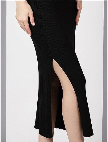 Robe longue tricotée à bretelles et col rond hiccup