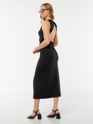 Robe longue unie à dos nu