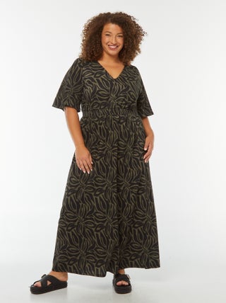 Robe longue unie en maille gaufrée