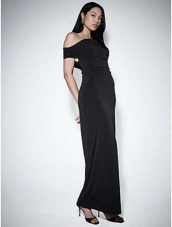 Robe maxi cintrée à col asymétrique