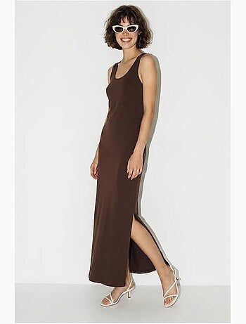 Robe maxi droite sans manches à fente lucci