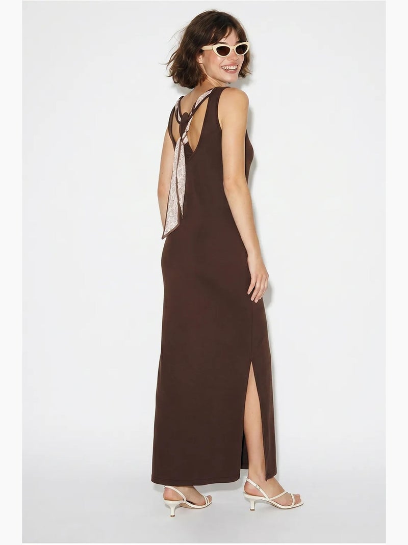 Robe maxi droite sans manches à fente lucci Marron chocolat - Kiabi
