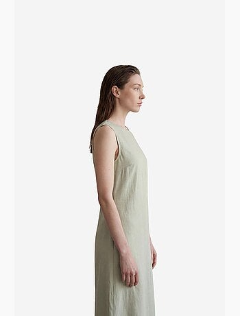 Robe maxi sans manches avec col en u et découpe my fashion