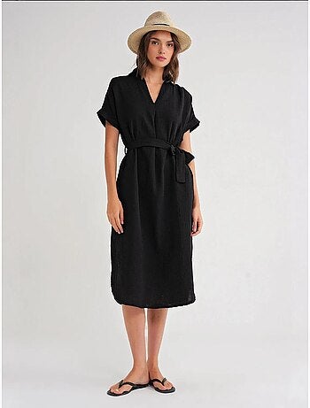 Robe mi-longue à col en v et détails accessoires mixray