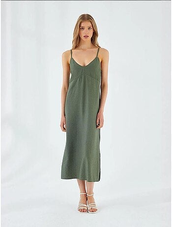 Robe mi-longue à col en v et fente mixray