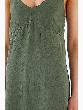 Robe mi-longue à col en v et fente mixray
