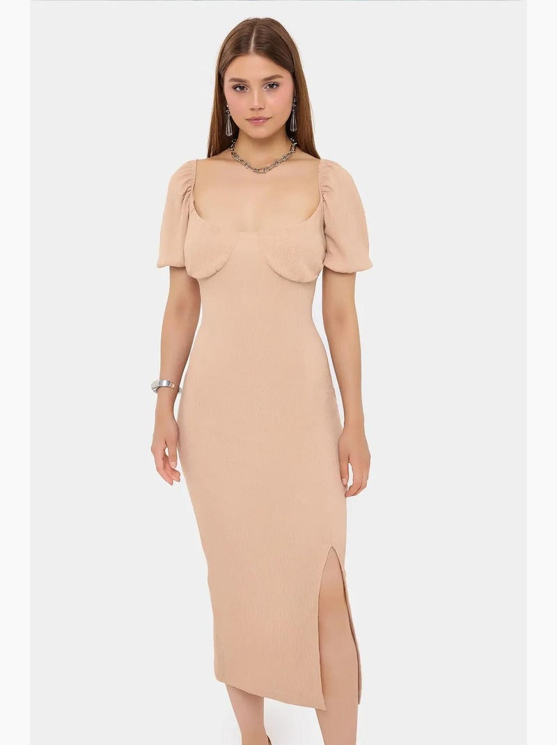 Robe mi-longue à manches bouffantes et col en cœur avec fente latérale hiccup Beige naturel - Kiabi
