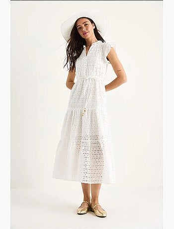 Robe mi-longue à œillets et manches en v lucci
