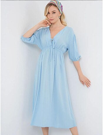 Robe mi-longue coupe a avec col en v et détails de reliure bdart