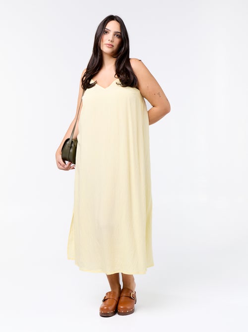 Robe midi à bretelles réglables - Kiabi Robe midi à bretelles réglables - Kiabi