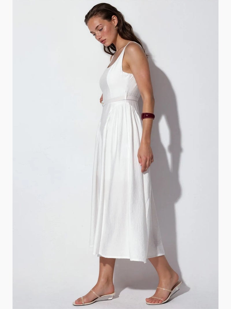 Robe midi à col carré avec ceinture busem Blanc - Kiabi