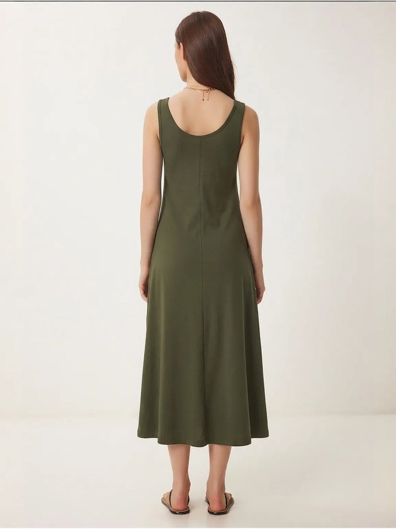 Robe midi à col en u istanbul Kaki - Kiabi