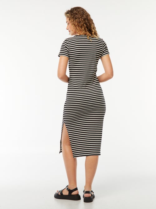 Robe midi à manches courtes avec fente - Kiabi