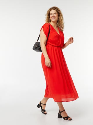 Robe midi avec emmanchures descendues et haut plissé