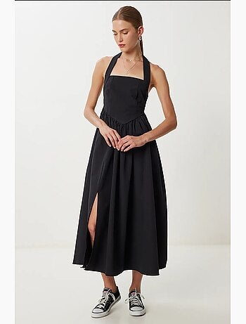 Robe midi cintrée à col carré istanbul