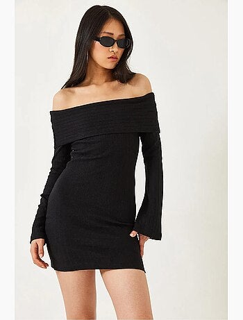 Robe midi cintrée à manches longues et col bateau lucci