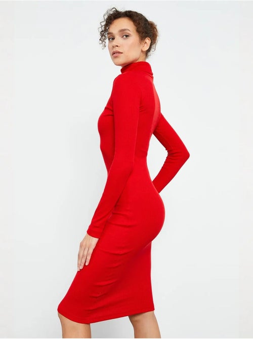 Robe midi côtelée à col roulé tommy - Kiabi Robe midi côtelée à col roulé tommy - Kiabi