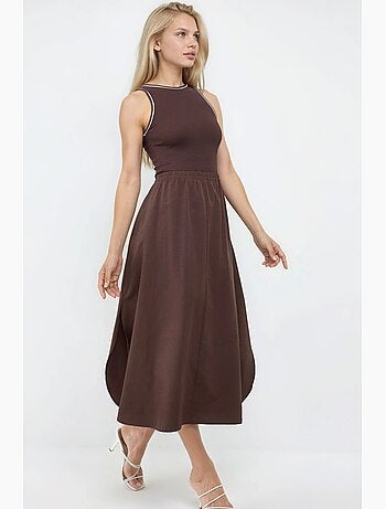Robe midi côtelée sans manches à col rond busem
