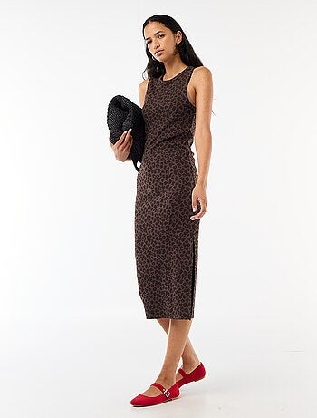 Robe midi côtelée sans manches