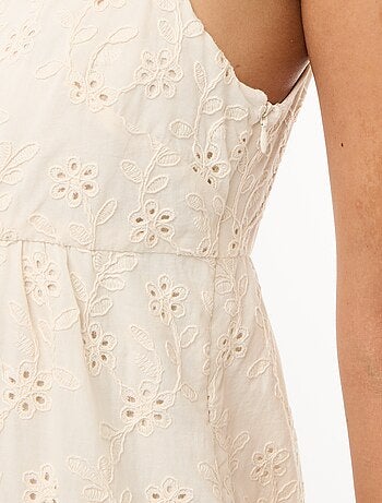 Robe midi en broderie anglaise avec bretelles réglables