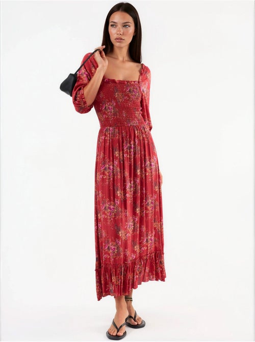 Robe midi fleurie à col carré busem - Kiabi Robe midi fleurie à col carré busem - Kiabi