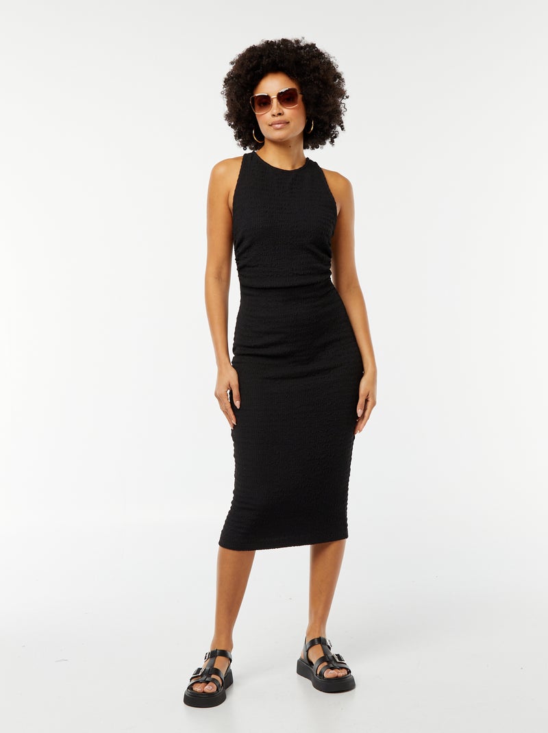 Robe midi matière stretch et gaufrée avec emmanchures américaines Noir - Kiabi